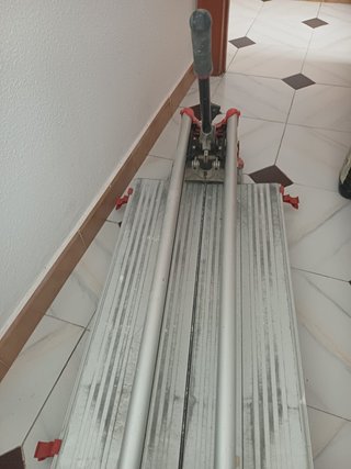 Cortadora de azulejos Rubby TZ850