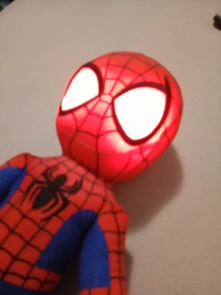 Spiderman de peluche