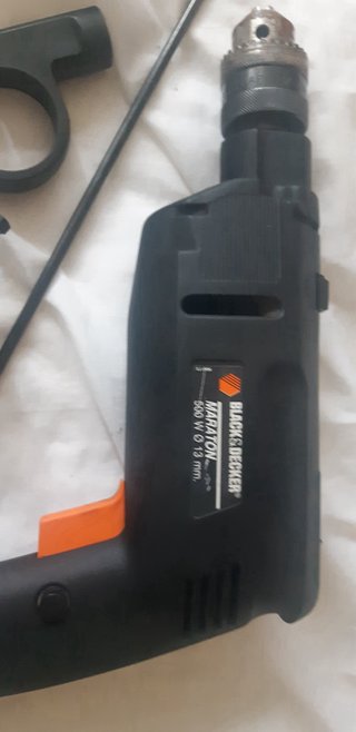 Taladro Percutor Black & Decker 500W