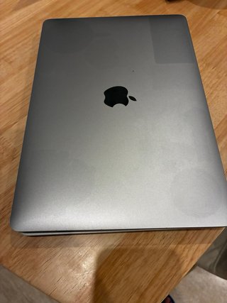 MacBook Pro M1 8/256 GB
