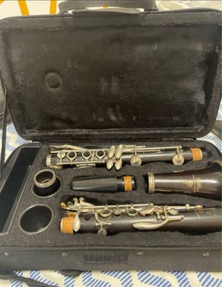 Clarinete Sib Boosey & Hawkes London