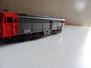 LOCOMOTORA DSB MINITRIX ESCALA N