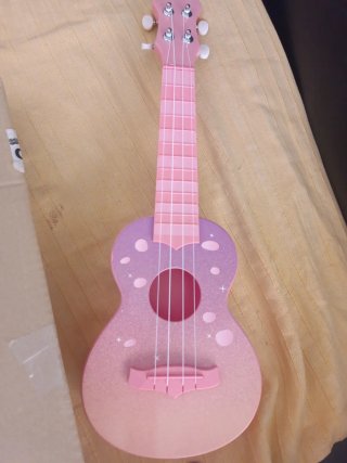 Ukelele infantil rosa