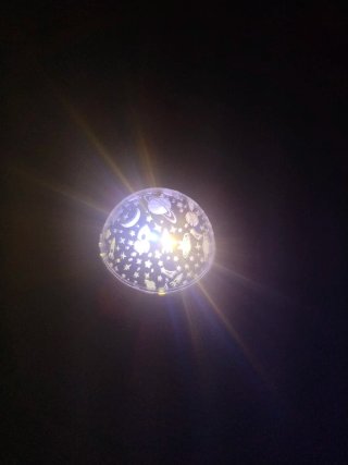 Luz de noche espacial giratoria portátil