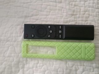 Mando Samsung con funda verde