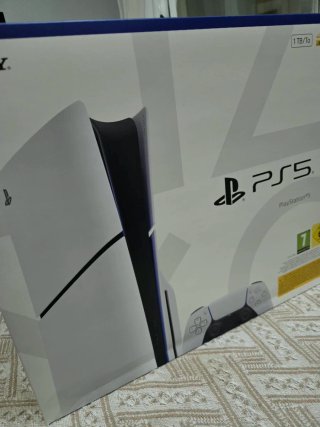 PlayStation 5 Slim 1TB Blanca/Negra