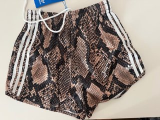 Adidas Shorts Animal Print Talla xs