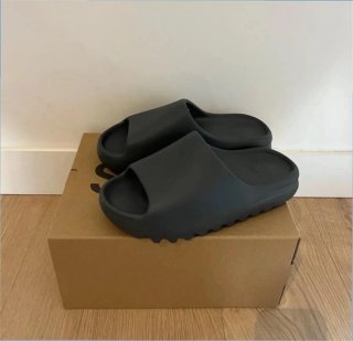 Adidas Yeezy Slide Granite Talla 42