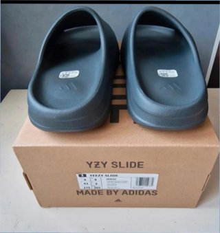 Adidas Yeezy Slide Granite Talla 43