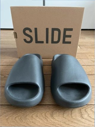 Adidas Yeezy Slide Granite Talla 43