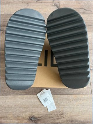 Adidas Yeezy Slide Gris Talla 42