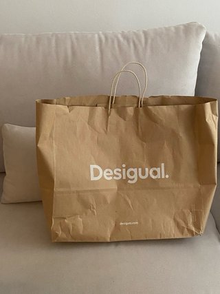 Bolso Negro Desigual
