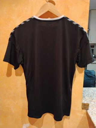Camiseta Hummel Charlton Athletic Negra