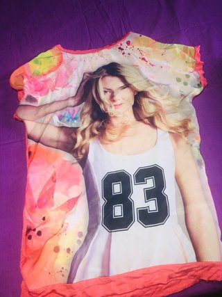 Camiseta larga veraniega multicolor