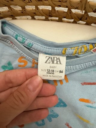 Conjunto Zara T-shirt e Calções