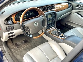 Jaguar S-Type 2003