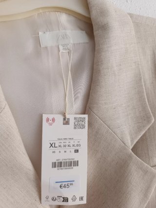 Blazer con encaje Zara talla XL con lino