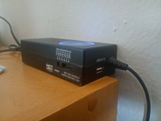 Cargador Net Way Multivoltaje NW593