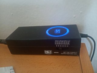 Cargador Net Way Multivoltaje NW593