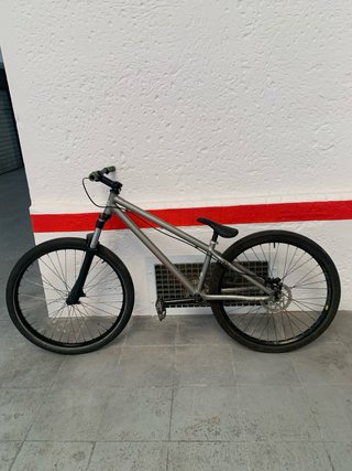 Bicicleta Dirt Saracen Amplitude CR3