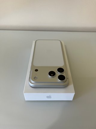 iPhone 17 Pro Max 512 GB Plata