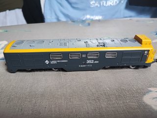 Locomotora 352 Renfe Largo Recorrido