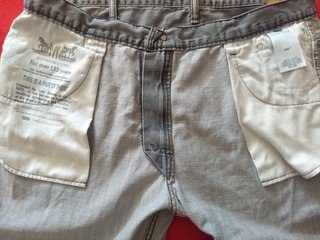PANTALÓN LEVI ́S 569. Talla 42 Americana 52 Europa
