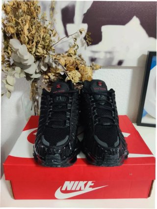 Nike Shox TL Negro Talla 40