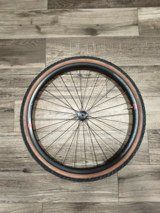 Ruedas Fulcrum Rapid Red 900 Gravel + neumático
