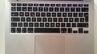 MacBook Pro 13 2015 i5 2.7GHz 8GB RAM SSD 128GB