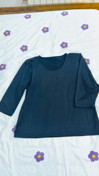 Camiseta negra mujer media manga