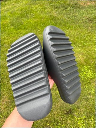 Adidas Yeezy Slide Granite 44.5