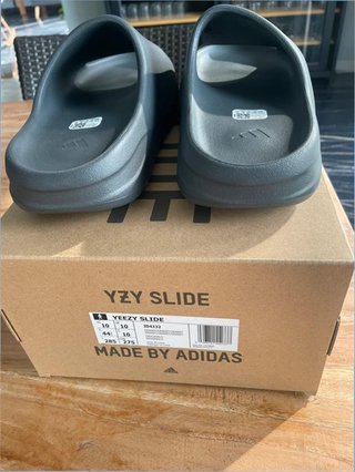 Adidas Yeezy Slide Granite 44.5