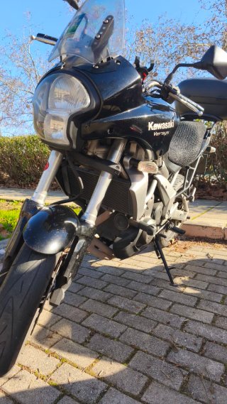 Kawasaki Versys Negra