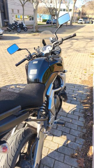 Kawasaki Versys Negra