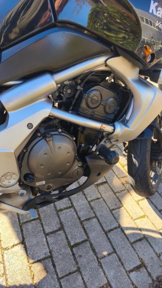 Kawasaki Versys Negra