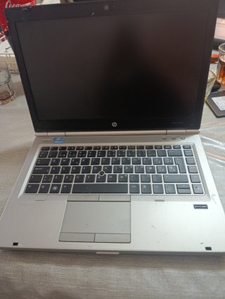 Portátil HP EliteBook 8470p Plata