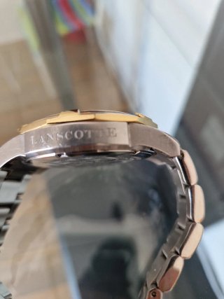 Lote 4 Relojes: 2 Festina, 1 Lanco, 1 Lotus