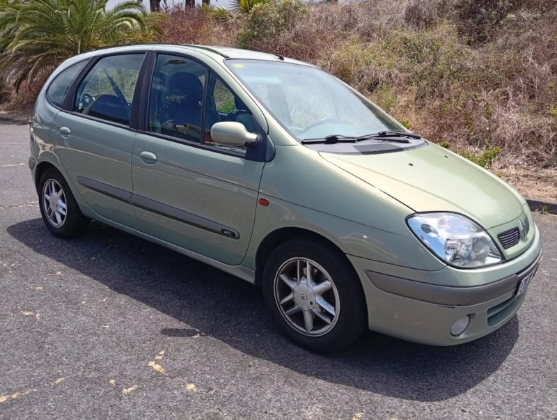 Renault Scenic 2004 - foto 1