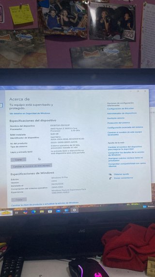 Escritorio Gaming con PC y Monitor Z-EDGE