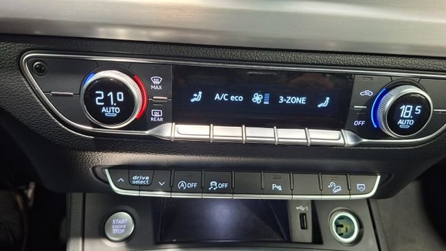 Audi Q5 2023, foto 27
