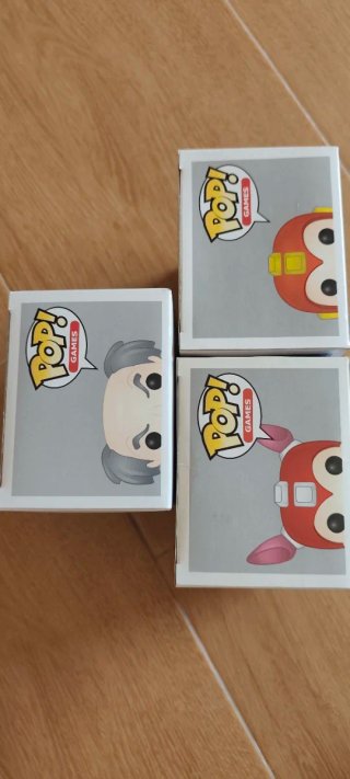 Pack 3 Funkos Mega Man: Rush, Dr. Wily, Fire Storm
