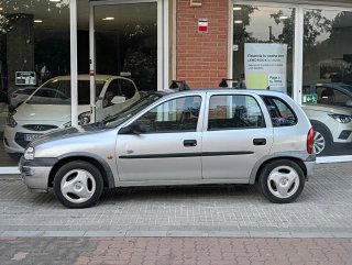 Opel Corsa 72 km AVERIADO