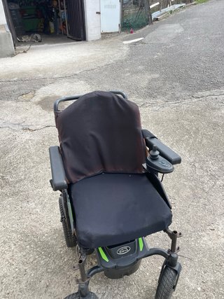 Silla de ruedas Quickie Q200 R de Sunrise Medical