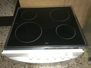 CONJUNTO DE HORNO Y VITROCERAMICA TEKA