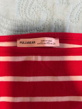 Top Hombros Descubiertos Rayas Pull&Bear XS