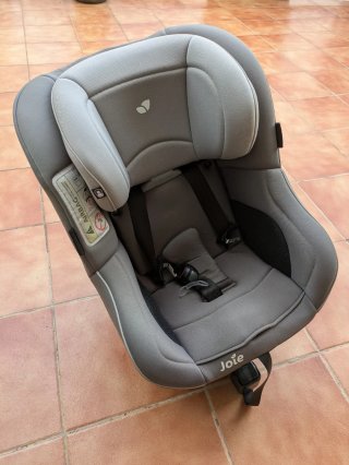 Silla de coche bebé Joie gris