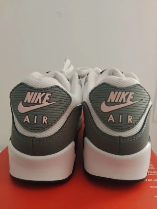 Nike Air Max 90