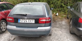 Volvo V40 2002