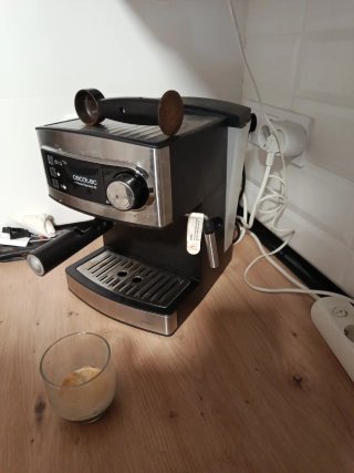 Cafetera Cecotec Power Espresso 20